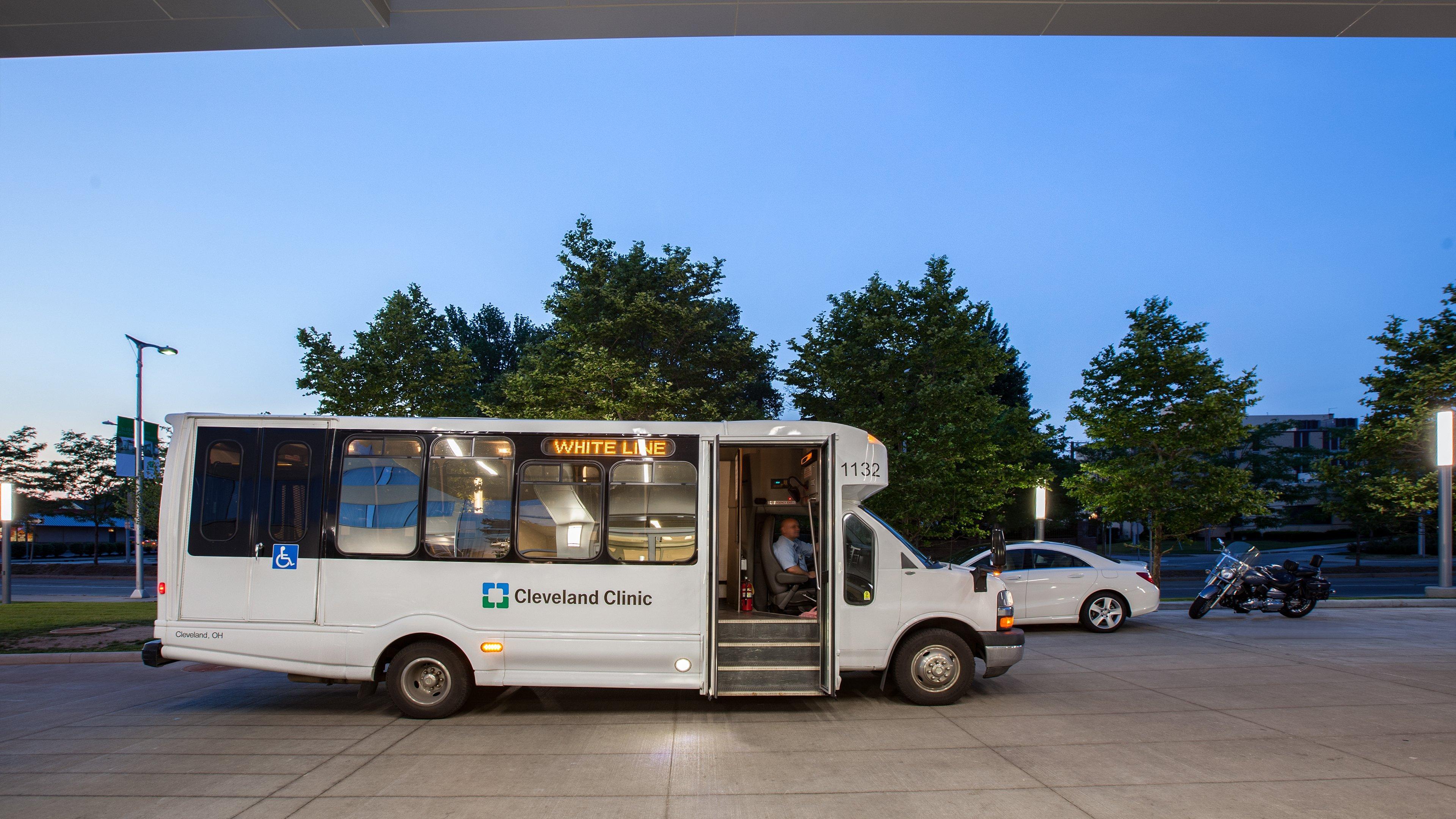 Holiday Inn Cleveland Clinic By Ihg Exterior foto