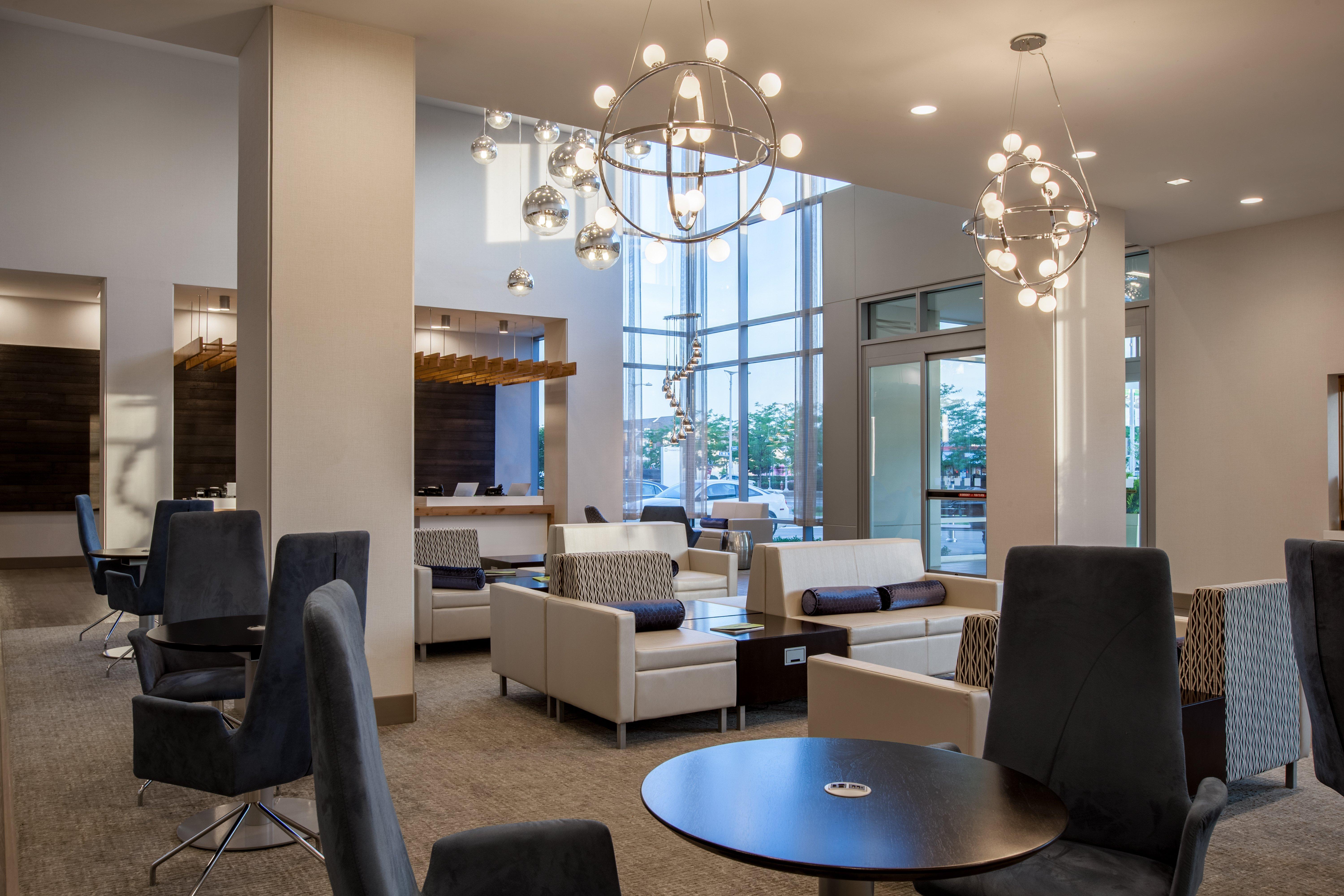 Holiday Inn Cleveland Clinic By Ihg Exterior foto